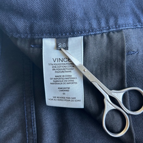 Vince Navy Denim Polyester Cotton Logger Jeans size 26 - Picture 15 of 16